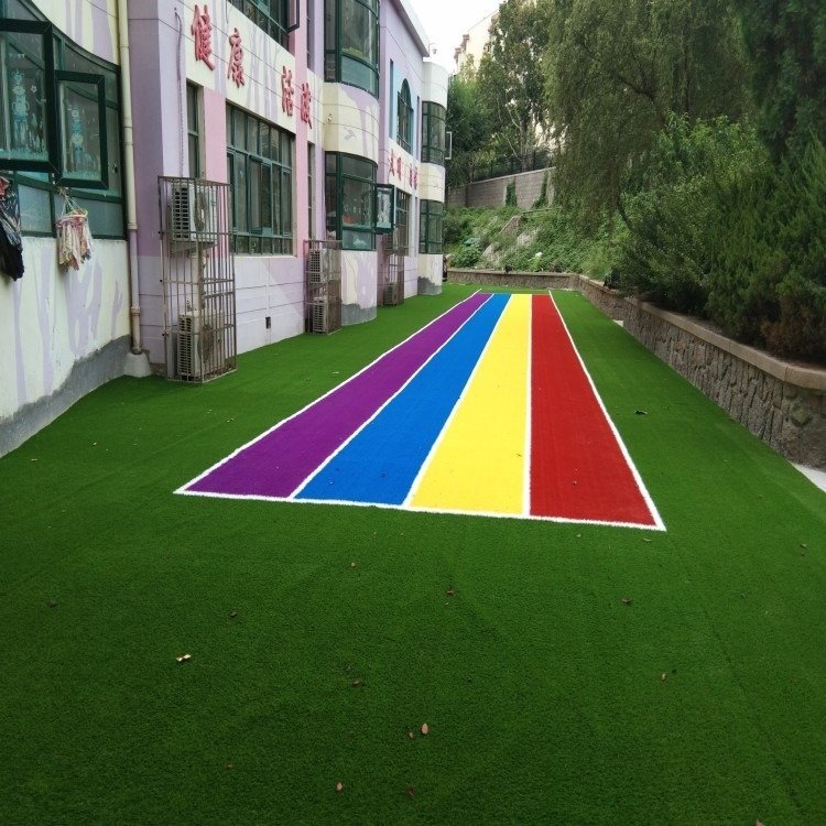 幼兒園環保草坪